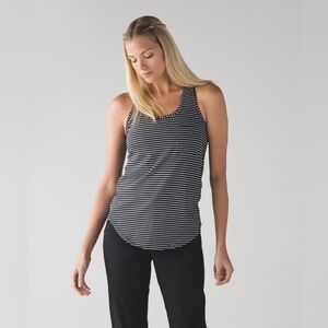 Lululemon Yogi Racer Back III